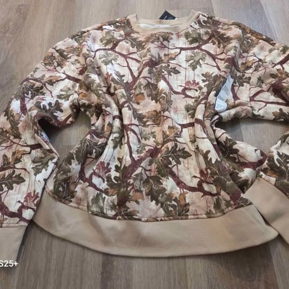 Original Use Camo Crewneck Sweatshirt - Size Large